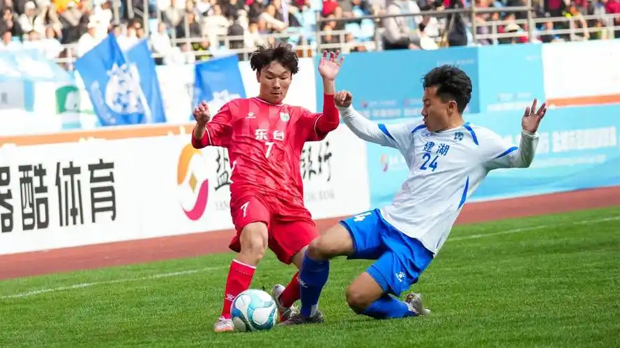 欧冠对决：巴塞罗那 VS RB莱比锡